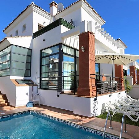 011 Bright And Spacious Villa With Private Pool Бенальмадена Экстерьер фото